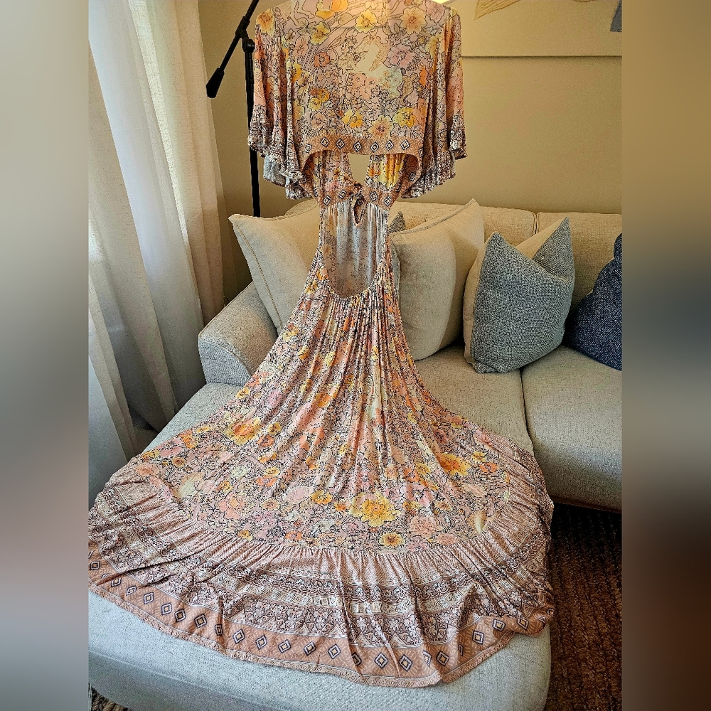 Spell and the Gypsy Collective Amethyst Bambi Dress in Blush - Picture 9 of 12